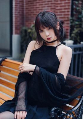 一二三四免费观看在线电影_720神马影院在线